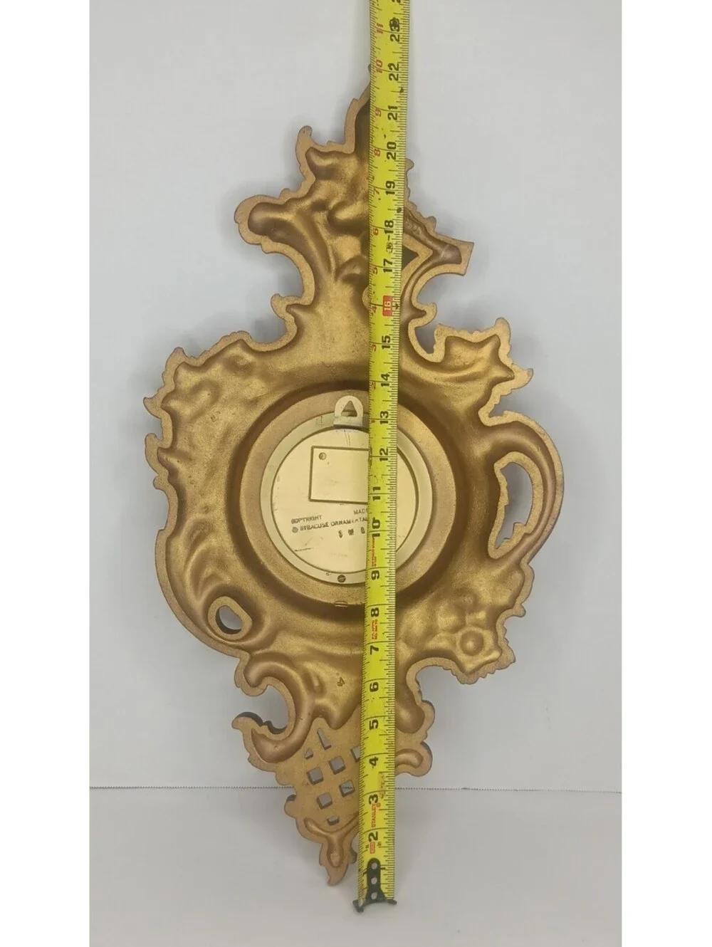VTG Syroco Wall Clock Mid-Century Gold Tone Wind Up Works But NO KEY 22